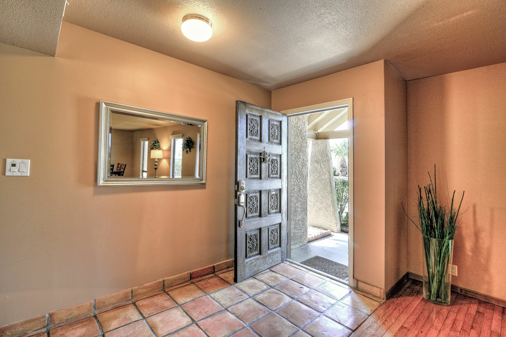 Redfield 3 Bedroom Apartment