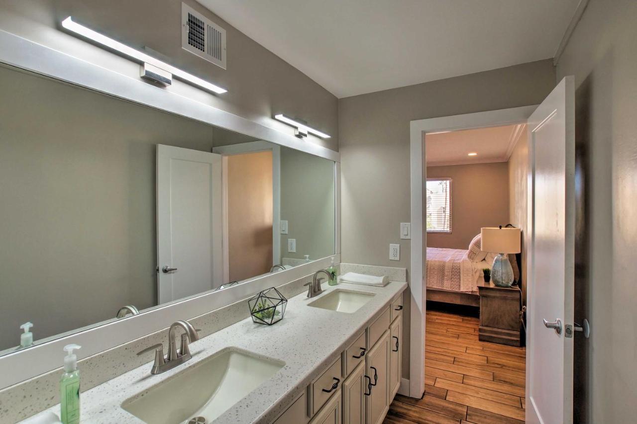 Family With Pool Less Than 1 Mi To Old Town Apartment Scottsdale