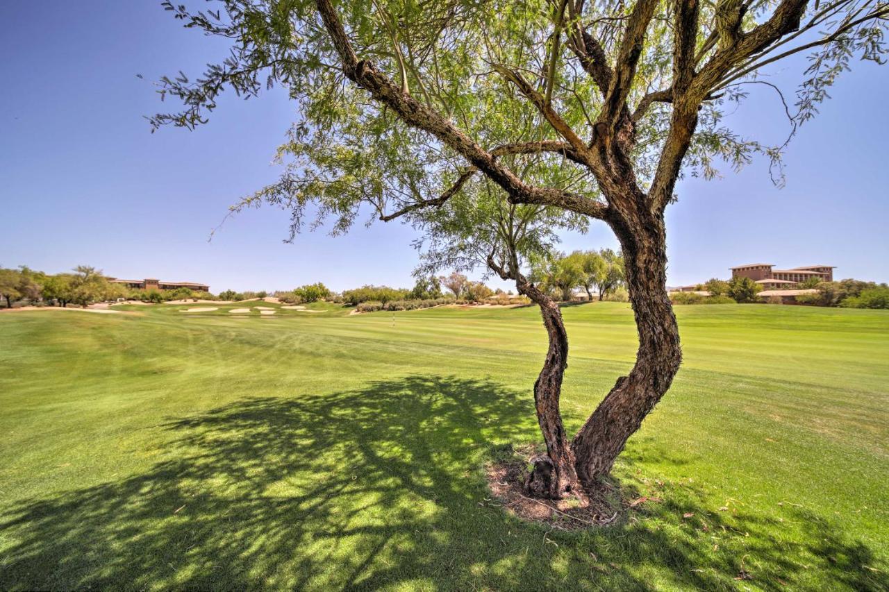Upscale Getaway With Golf Course Views!