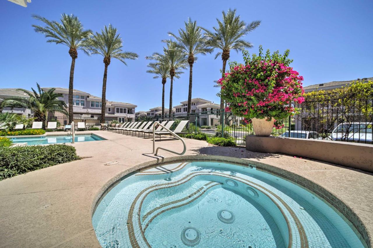 Upscale Getaway With Golf Course Views! Scottsdale