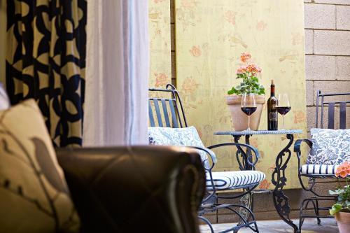 Bespoke Inn
