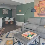 Wanderjaunt - South Scottsdale Apartments