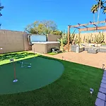 Scottsdale Designer Oasis - Private Pool & Insta Getaway