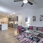 Walk Score 81-Shopping District-King Bed-Parking G3061