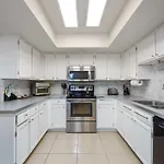 Villa Starfire