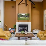 Casa Monument Home