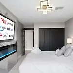 Luxury Villa 5Mins To Old Town W Pool Fire Pit And Bbq