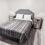 Old Town Miller Two Br Sleeper