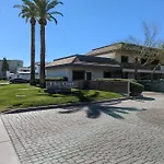 Stunning 2 Bedroom In Central Scottsdale