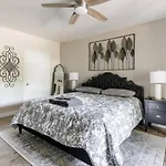 Luxe Scottsdale Condo - Ground Floor Unit!