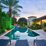 Luxe Poolside Paradise-Pool & Spa-Vanity Station