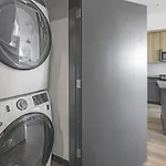 Landing Modern Apartment With Amazing Amenities
