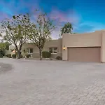Stunning Vacation Dream Home Wbackyard Paradise