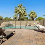 Luxe Central Scottsdale 4 Bdrm W Backyard Oasis