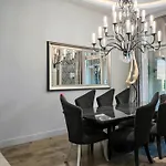 Preston By Avantstay 6Br Desert Oasis W Basketball Court Pool Hot Tub