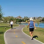 Swim, Hike, Golf, Shop, View Golfers Frm Ur Patio.