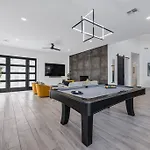New Scottsdale Luxury Getaway With Heated Pool And Bbq