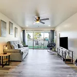 Scottsdale Condo With Community Pool And Hot Tub!