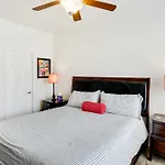 Tranquil Scottsdale Condo With Community Pool!