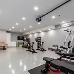 The Lux At Craftsman - Old Town Penthouse 1