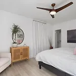 Continental Home - 4Br - Scottsdale