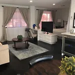 Bespoke Inn Scottsdale