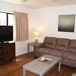 104 Fully Furnished 1Br Suite-Outdoor Pool