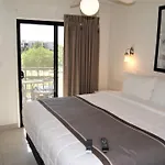 238- Fully Furnished, Wifi Included