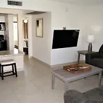 238- Fully Furnished, Wifi Included