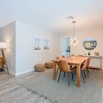 Luxury Oasis With Pool Sleeps 7 - Close To Old Town