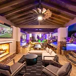 Hozho Luxe Retreat