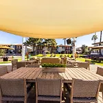 115 Fully Furnished 1Br Suite-Prime Location
