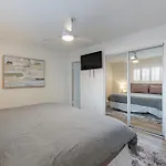 Complimentary Heated Pool Close To Oldtown3Br