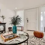 Luxury Condo In Old Town Scottsdale Wpool