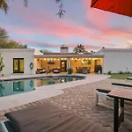 Olive Tree Retreat - Heated Pool, Patio & Privacy