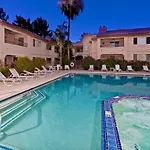 Central Area, Heated Pool, Hot Tub, Bbq, More