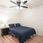 Old Town Scottsdale 1 Bedroom Apartment With Private Backyard