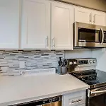 Premium Townhome Near Old Town Scottsdale W Pool