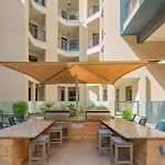 Cozy 1Br Kierland Commons, Tpc Golf, Pool, Gym, W-D