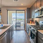 Serene 1Br Kierland Commons, Tpc Golf, Pool, Gym, W-D