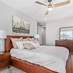 Miller Square 1005