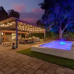 Davenport Villa - Scottsdale\'S Largest Hot Tub - Sportcourt