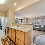 Well Appointed Condo Near The Westin Kierland Spa