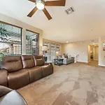 Well Appointed Condo Near The Westin Kierland Spa