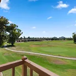 Luxuriant And Spacious 2Br Condo With Heated Pool