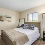 Greenbelt Condo-Patiopooltennisold Town 5Min