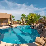 Amazing Views - Pickleball - Golf - Sleeps 25