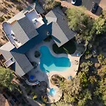Desert Village Vista By Avantstay Patio W Fire Pit Pool Access