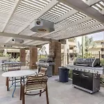 Modern Condo - Get To Old Town In Minutes!
