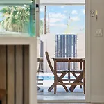 Renovated Home With Pool 3 Miles From Old Town